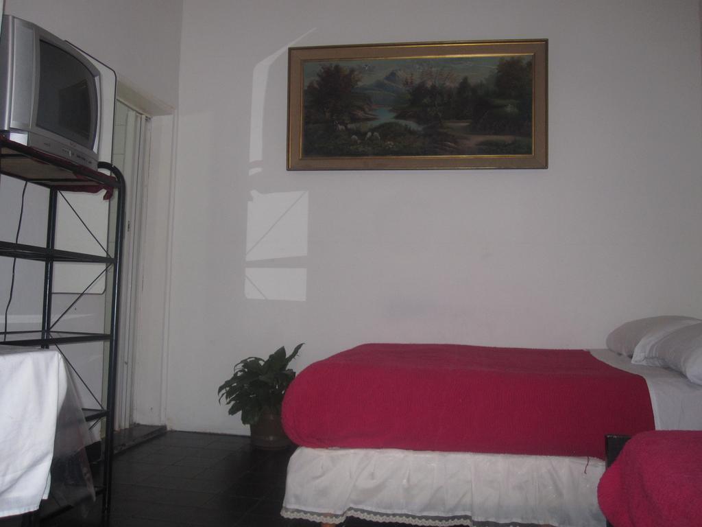 Hotel Minerva Buenos Aires Oda fotoğraf